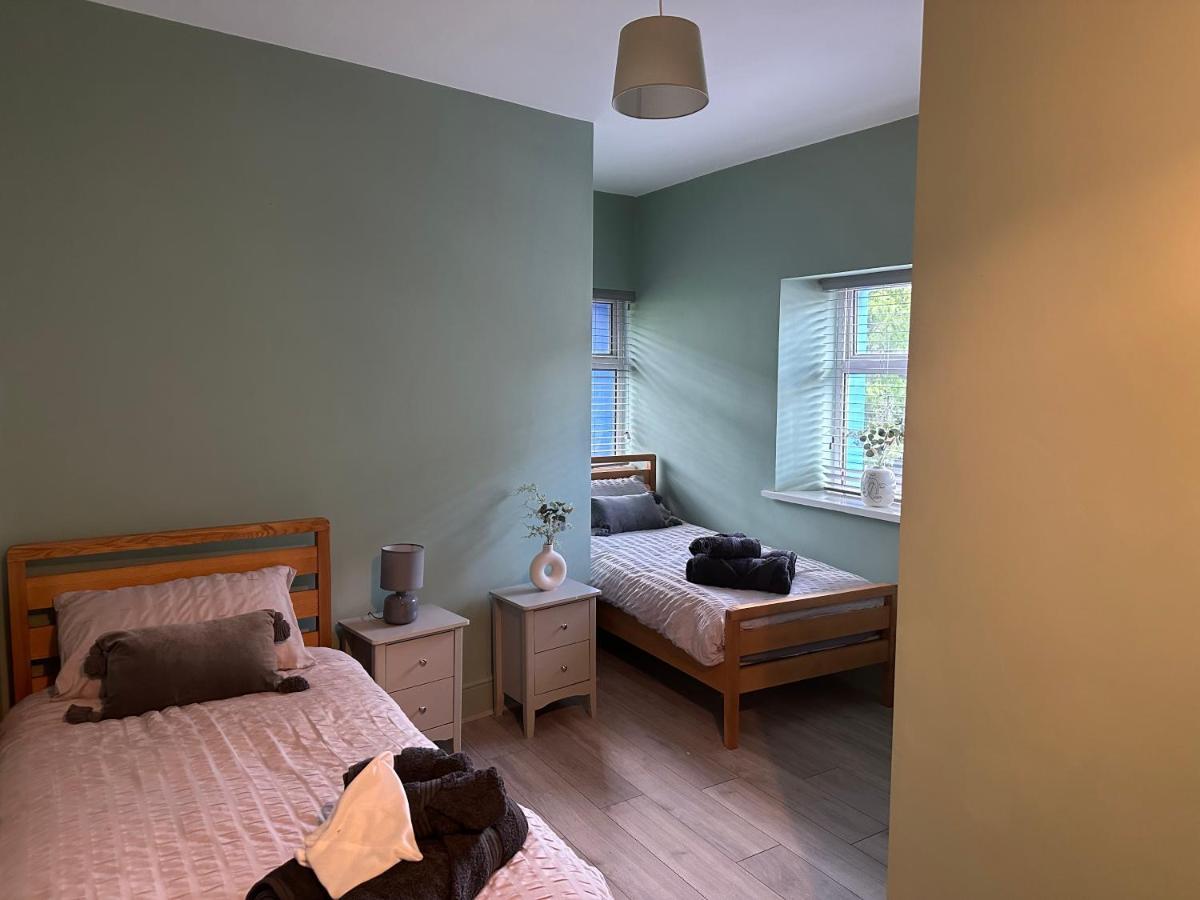 The Angel Inn Troed-y-rhiw 外观 照片